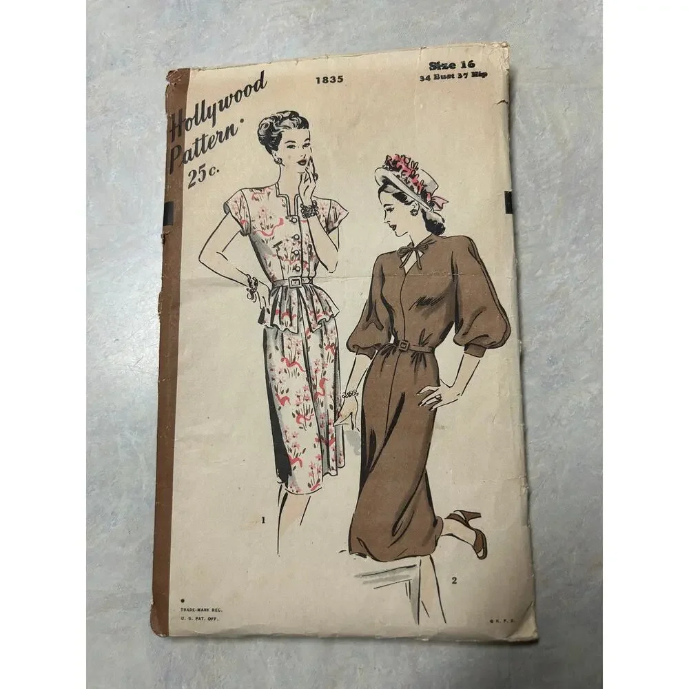 Vintage 1940's Hollywood‎ Pattern #1835 Women's Day Dresses Size 16